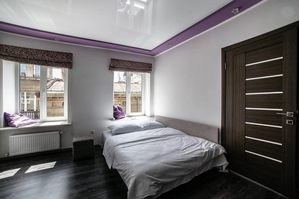 Romantic Apartments - Центр Львова , З Видом На Місто מראה חיצוני תמונה